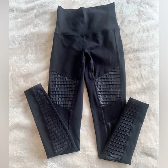Alo Yoga Black/Glossy High Waist Full Length Moto Leggings XXS $128 - Picture 6 of 9
